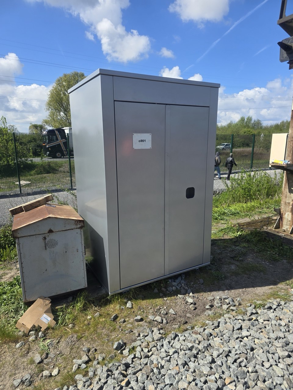 Completed SafeBox AV anti-vandal enclosure at signal c861